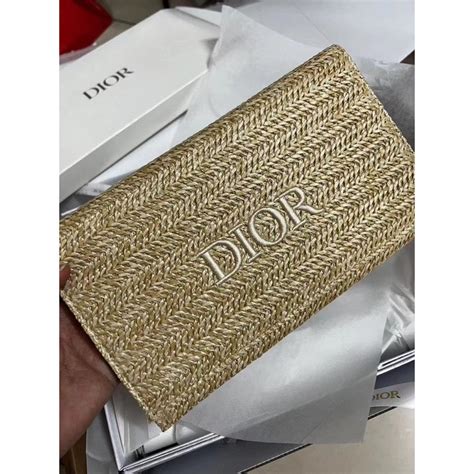 dior sunscreen clutch.